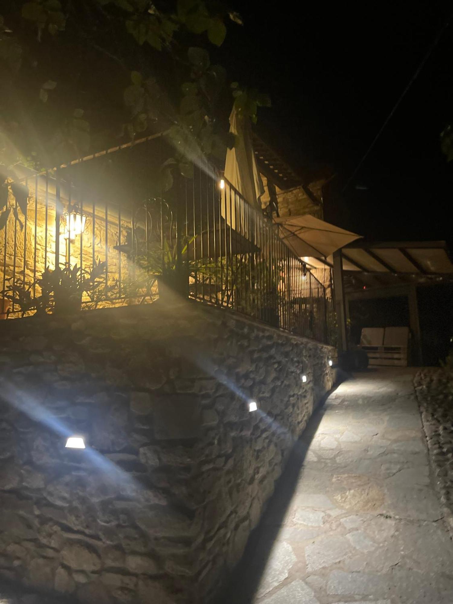 波尔格托迪派达纳酒店 卡斯泰洛城 外观 照片